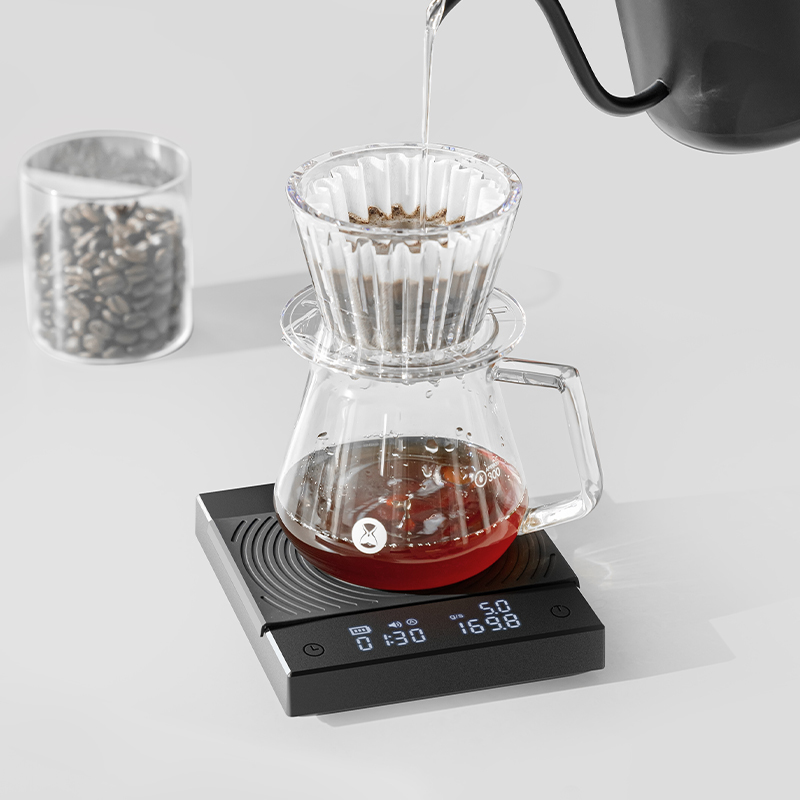 ميزان رقمي جديد من تايمور بلاك - مراجعة Kitchen Scale Precise وسعره