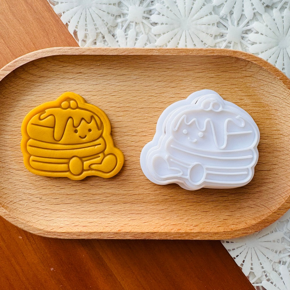 قوالب بسكويت لطيفة على شكل برج - مراجعة Kitchen And Baking Tools وسعره