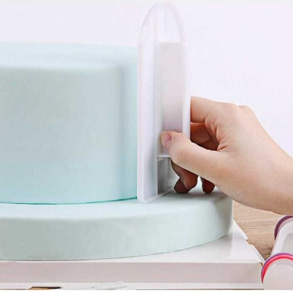 كعكة بلاستيكية أكثر سلاسة لتقو - مراجعة Kitchen Baking Brush وسعره