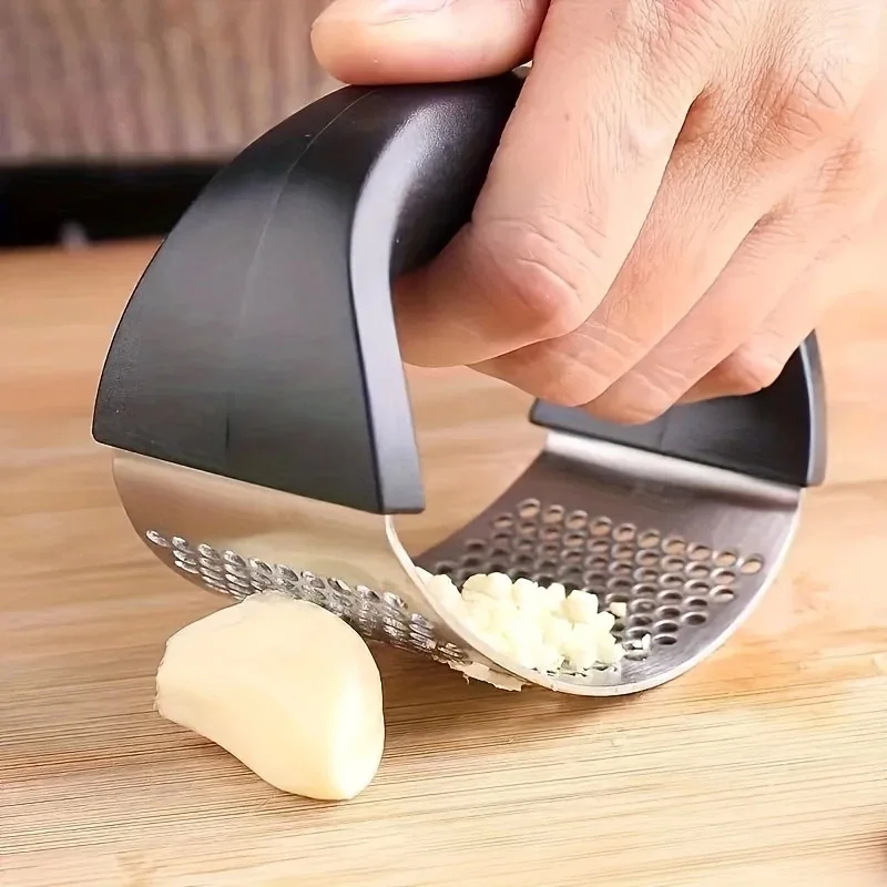 مفرمة ثوم يدوية من الفولاذ الم - مراجعة Kitchen Job وسعره